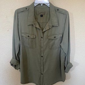 Universal Thread Button Down Shirt Woman's L Large New Green Long Sleeve